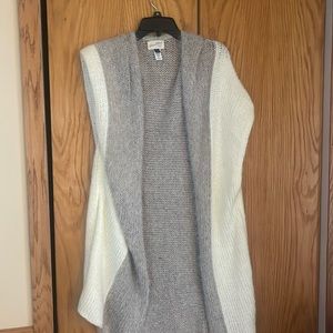 ONSFM Cream/Tan Sweater Shrug/Cape